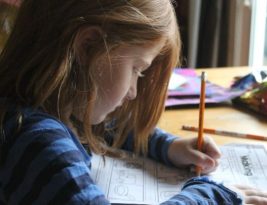 How to Help Your Child with Homework Efficiently?